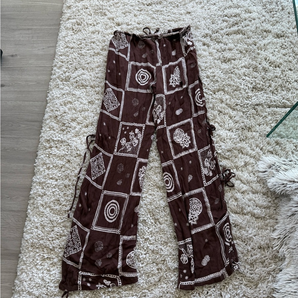 Brown Patterned flowy wide-Leg Pants